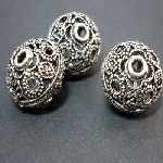 STA24 Round Filigree Bead 17mm x 1 