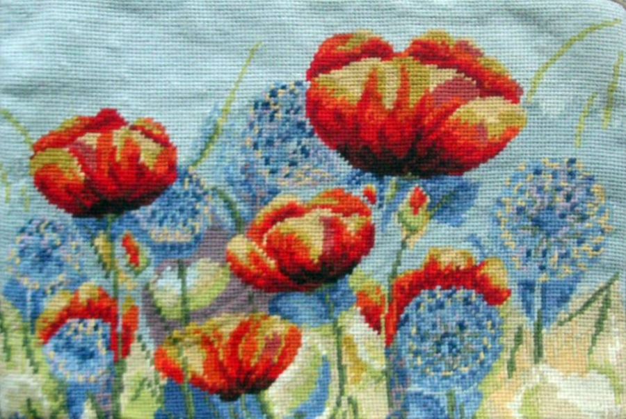 Cornflowers and poppies C4003TT