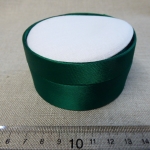 Good real emerald Green small round