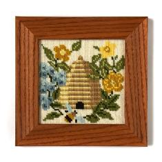Elizabeth Bradley Tapestry Mini Kit - The Beekeeper